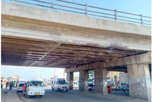 Man dies after jumping off achimota bridge